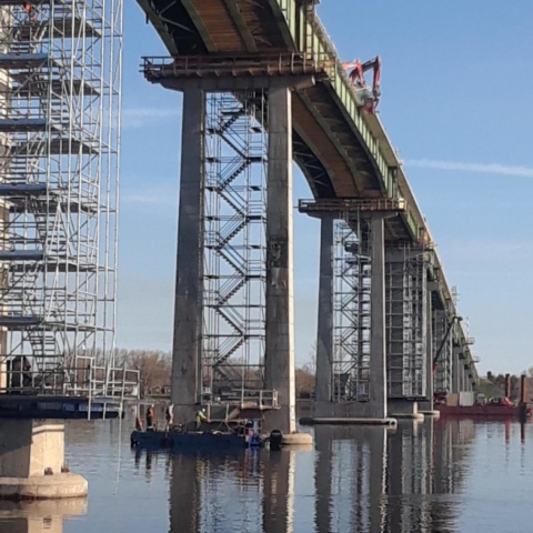 Scaffolding build and bridge demolition