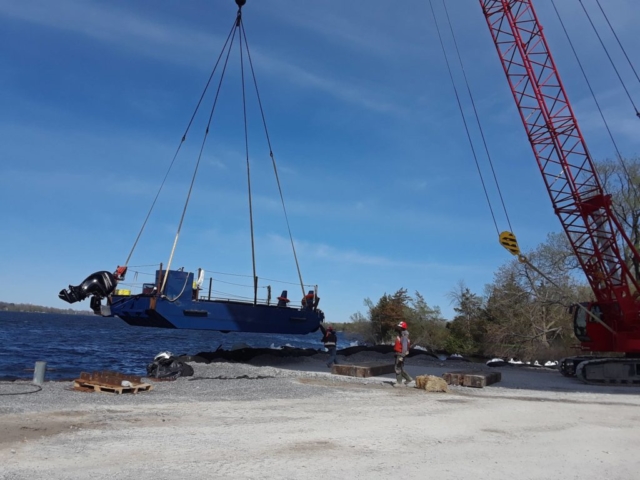 Removal of boat from the bay