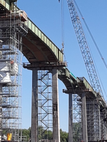 Lowering third girder removal