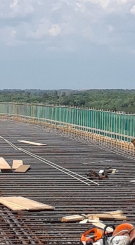 Rebar placement for the barrier wall