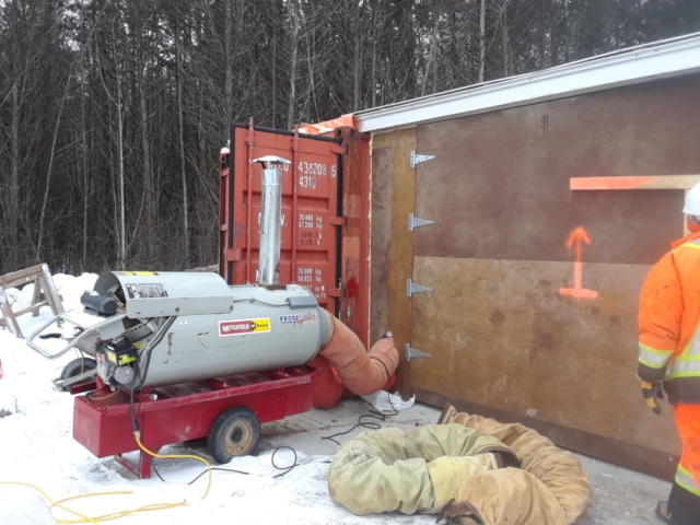 Frost Fighter heating storage area / supplies for closure strip placement