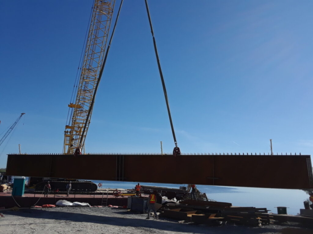 Second haunch girder sections being offloaded