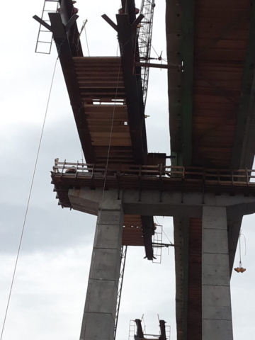 Second haunch girder being lowered onto the pier cap