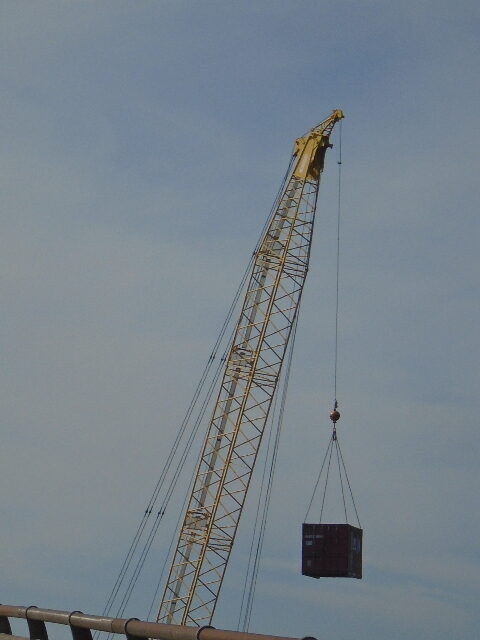 200 ton crane lifting the Sea Can up to the deck