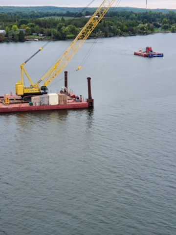 Moving the Magni lift barge out to the bridge for bracket removals