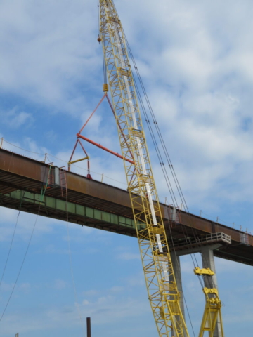 Drop-in girder and 200 ton crane