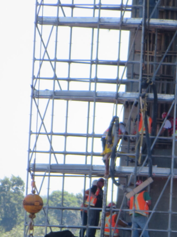 Placing concrete in the formwork on pier 4