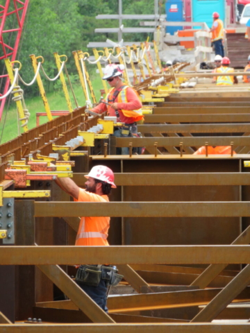 Deck formwork installation