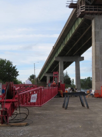 Maintenance day on the 110-ton crane