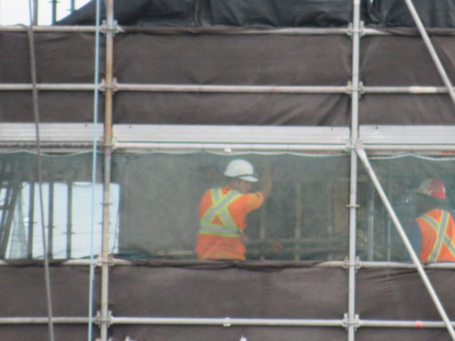 Preparing the formwork on pier 10