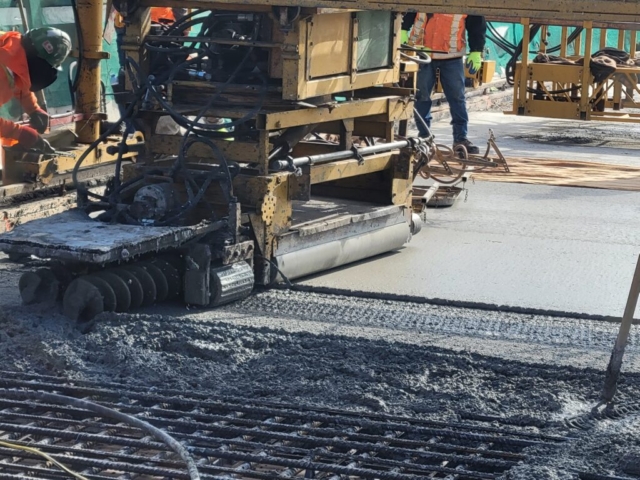 Concrete finisher