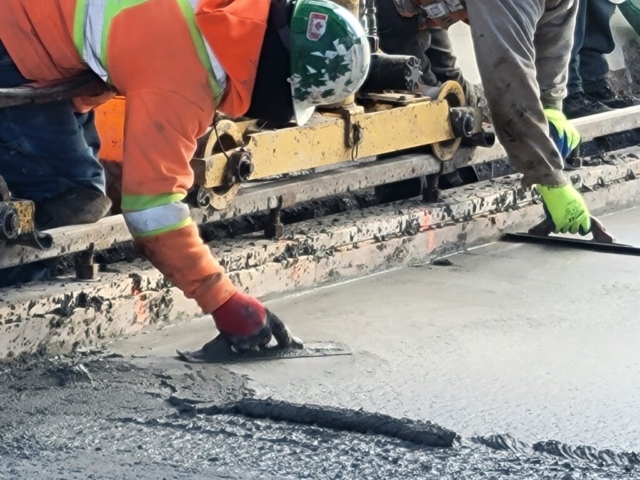 Finishing the edges of the concrete deck