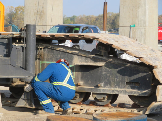 Preparing to remove the tracks from the 200-ton crane