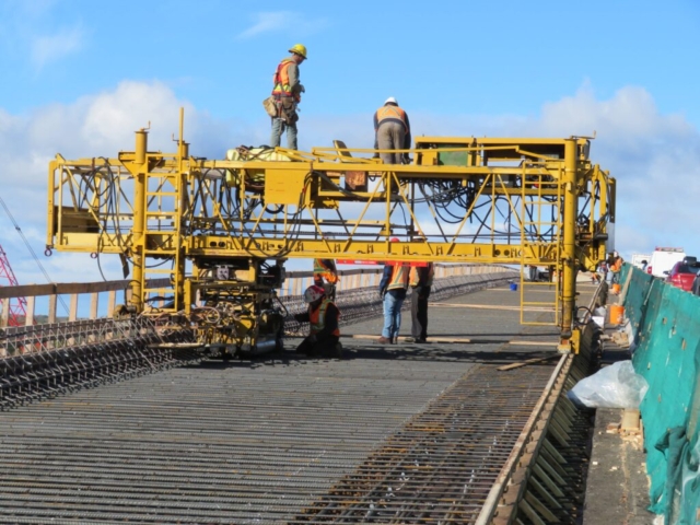 Preparing the concrete finisher for concrete placement