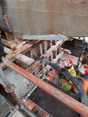 Concrete placement on pier 3