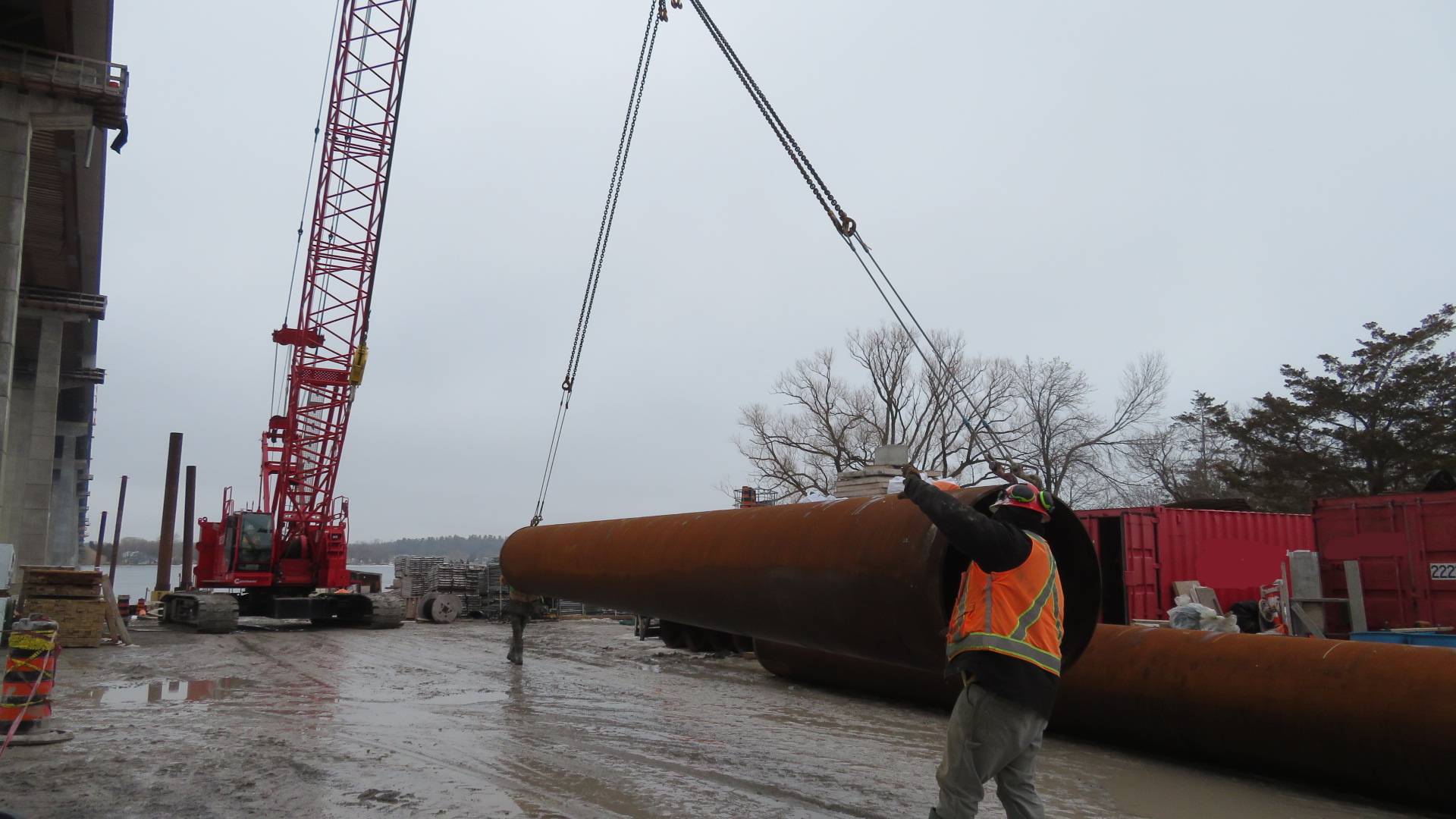 Lifting the second caisson liner from storage