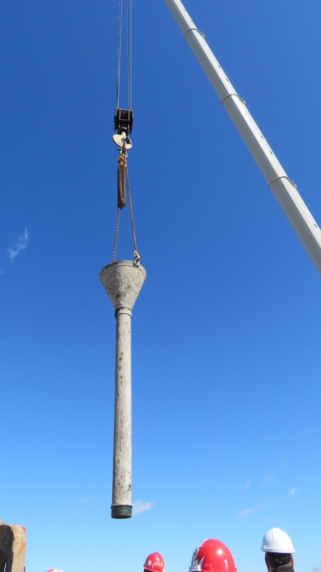 160-ton crane lifting the concrete chute
