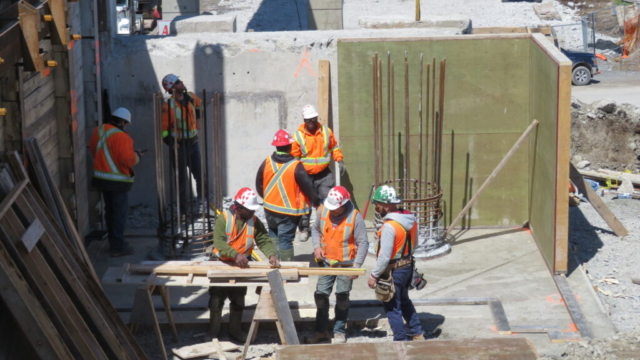 Building and installing formwork on the south abutment