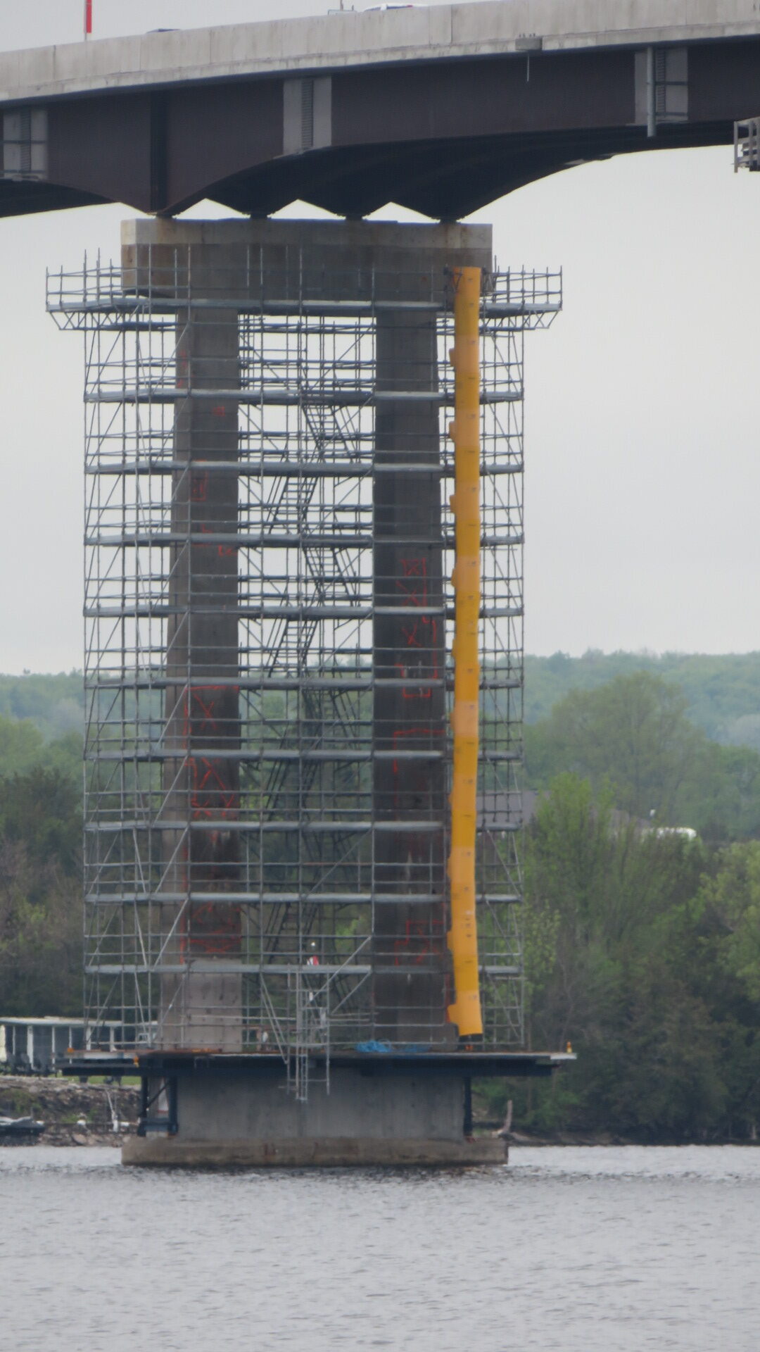 Completed pier 9 scaffolding, containment chute
