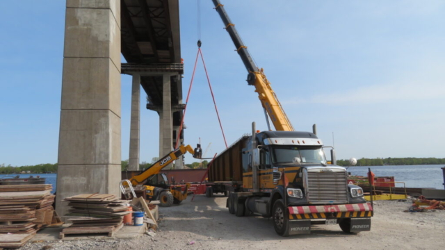 Arrival of the second set of girders