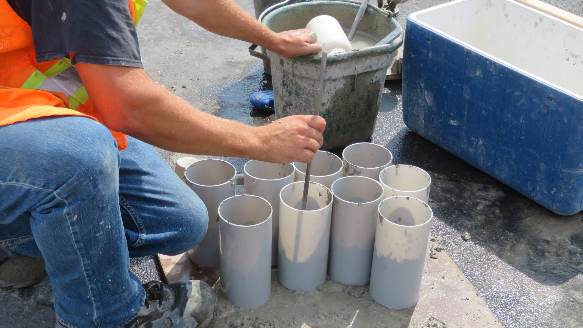 Concrete testing cylinders
