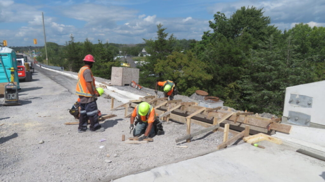 Building the curb and gutter formwork